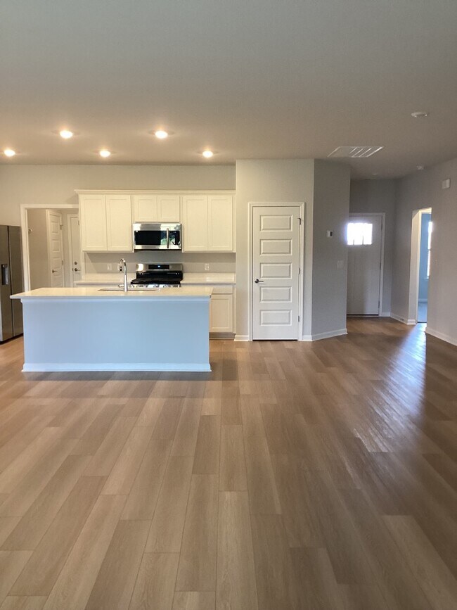 Foto del edificio - 229 Paca Ln