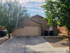 Building Photo - 1828 Desert Breeze Dr SW