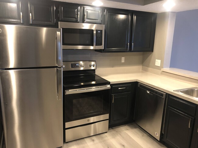 Building Photo - IdleWood Condominiums