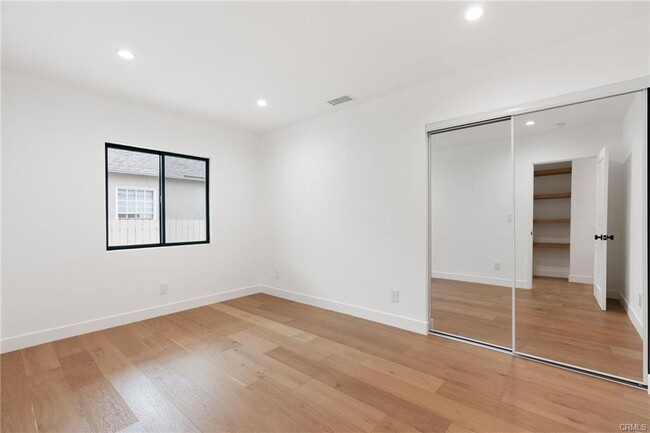 Foto del edificio - 8334 Winsford Ave