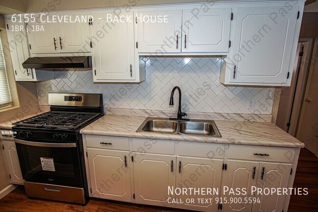 Building Photo - 6155 Cleveland-Back House