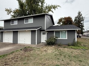 Building Photo - 4012 Southway Loop