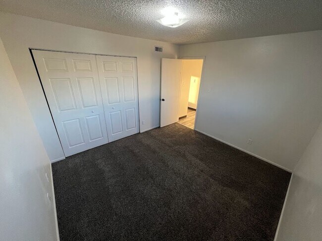 Foto del edificio - 915 Walnut St