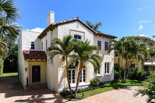 Photo - 277 Cordova Rd House