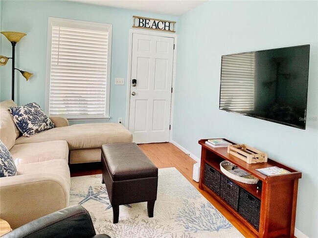 Foto del edificio - 1755 Siesta Dr