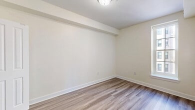 Interior Photo - Garrison Square