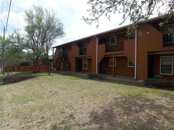 Foto del edificio - 2011 La Brisa Dr