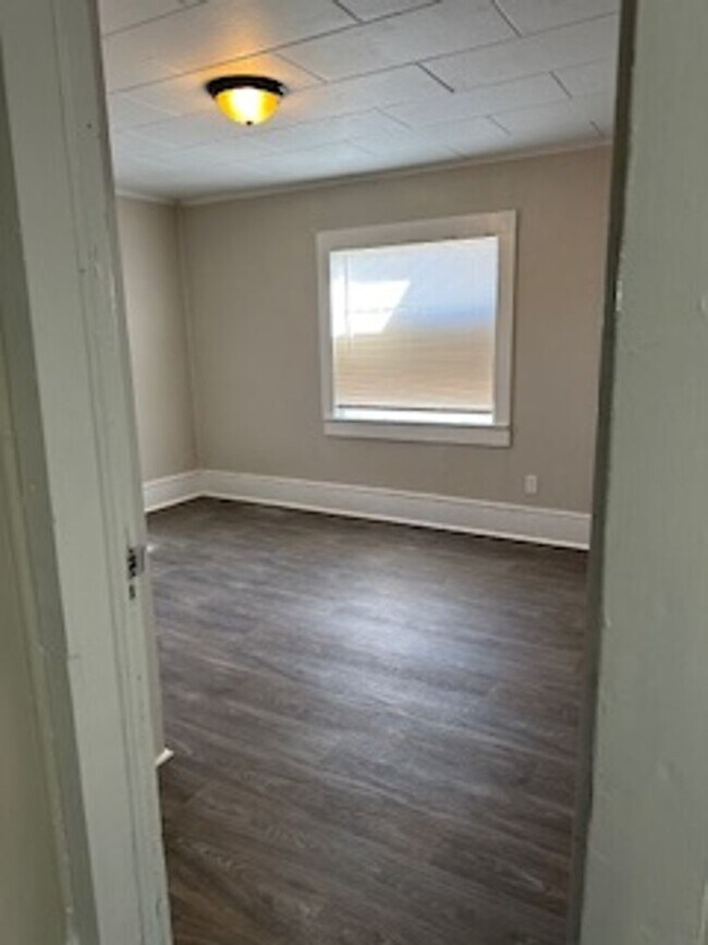 Foto del edificio - Completely renovated 3 bed/2 bath.