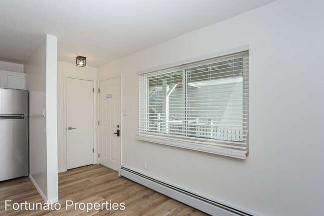 Building Photo - 2 br, 1 bath House - 412 Main St, Unit 223