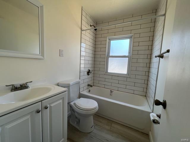 Foto del edificio - 319 Millman Dr