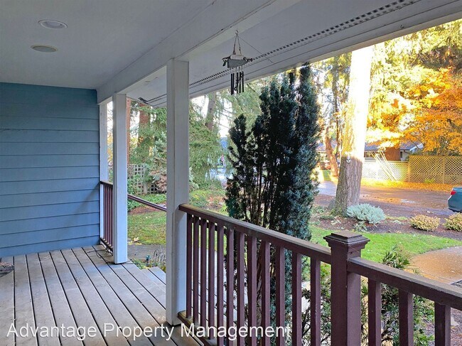 Building Photo - 3 br, 2 bath House - 1340 SW Timian Street
