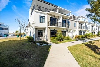 Building Photo - 14595 SW 261st Terrace