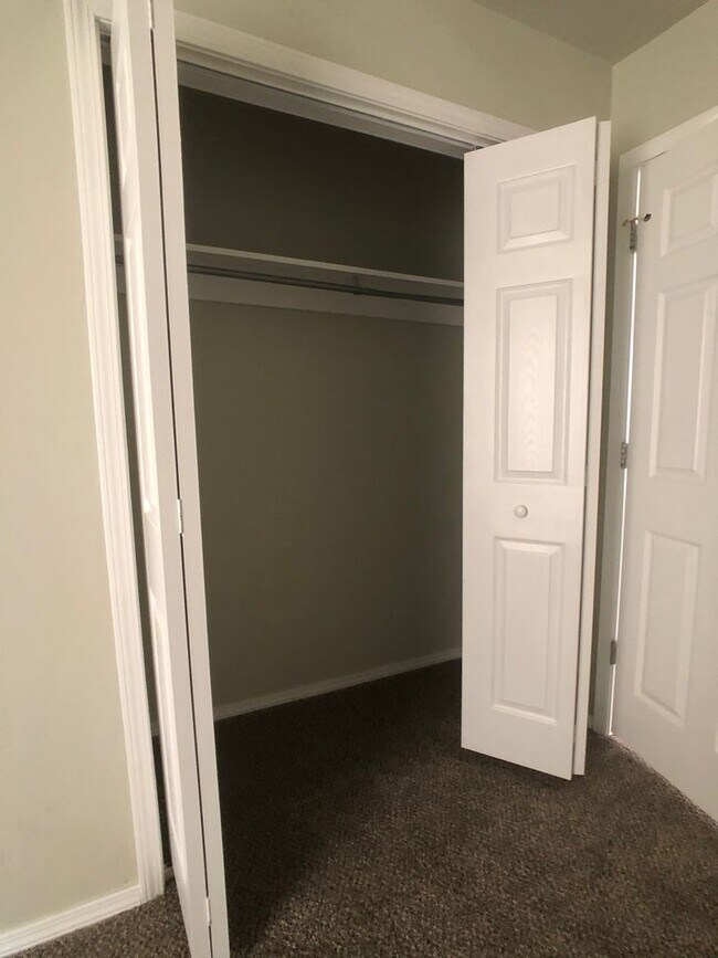 Building Photo - 3009 Forestridge Dr.
