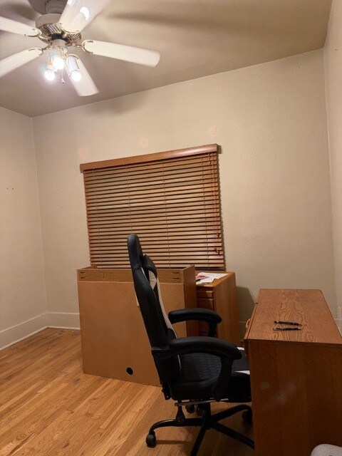 Foto del edificio - 1624 E 7th St