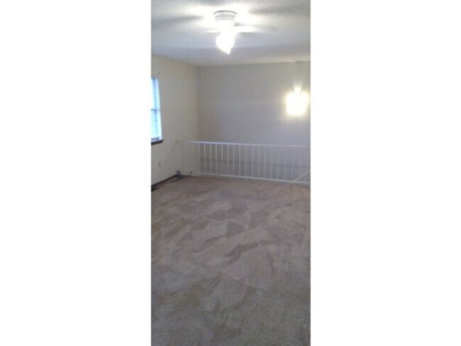 Foto del edificio - 1107 NW 52nd Cir