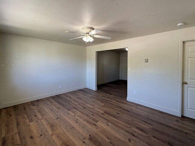 Foto del edificio - 285 N 300 W