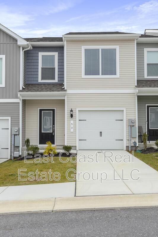 Foto del edificio - 53 Cranston Ct