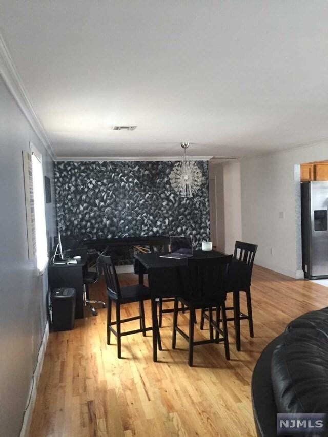 Building Photo - 3 bedroom in Newark NJ 07105