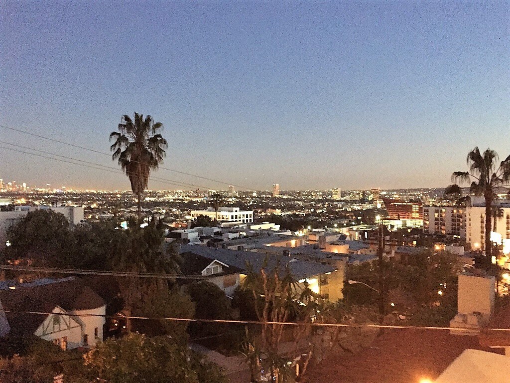 Foto principal - 1205 N Clark St