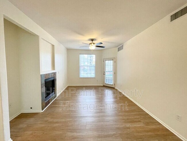 Building Photo - 2955 Blue Sky Cir