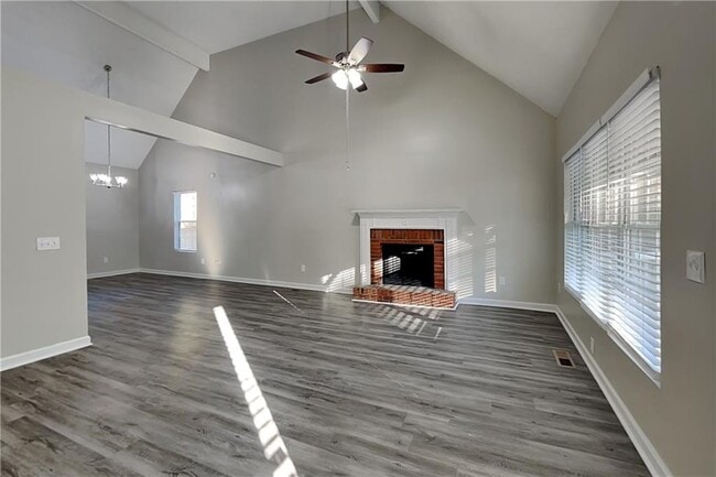 Building Photo - 295 Johnston's Dr