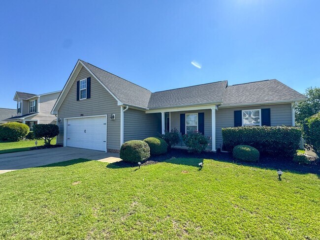 Foto del edificio - Beautiful 4 Bed 2 Bath Home in Fayetteville