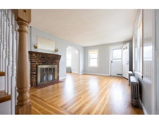 Building Photo - 16 Fairhaven Rd