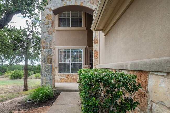 Foto del edificio - Luxurious Two Story in Sierra Vista!