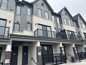 Building Photo - 160 Densmore Rd