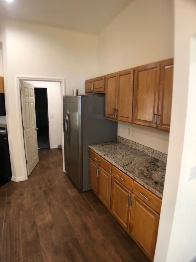 Building Photo - Brand new 3 bedroom 2 bath