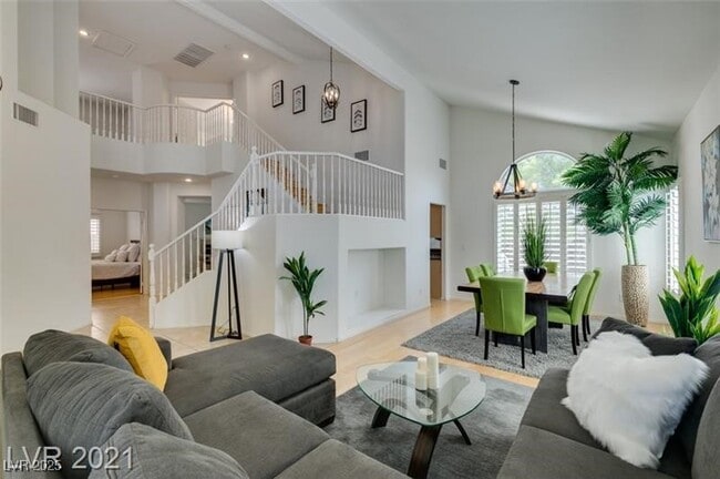 Building Photo - 1827 Cavendish Way