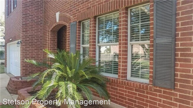 Building Photo - 3 br, 3 bath House - 11521 Chatam Berry Lane
