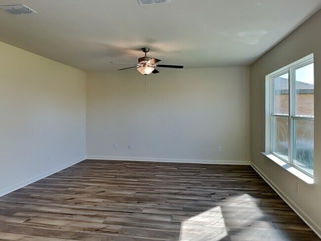 Foto del edificio - 160 Cactus Crk Trl