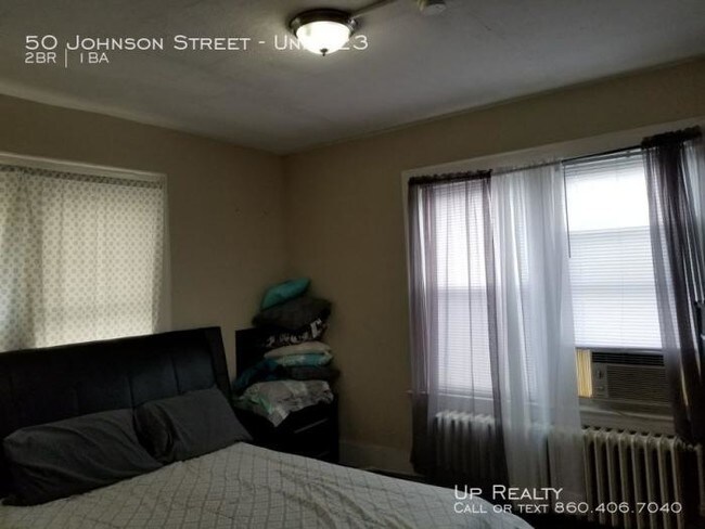 Building Photo - 2 bedroom in Waterbury CT 06710