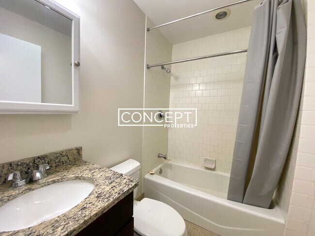 Foto del edificio - 160 E Berkeley St