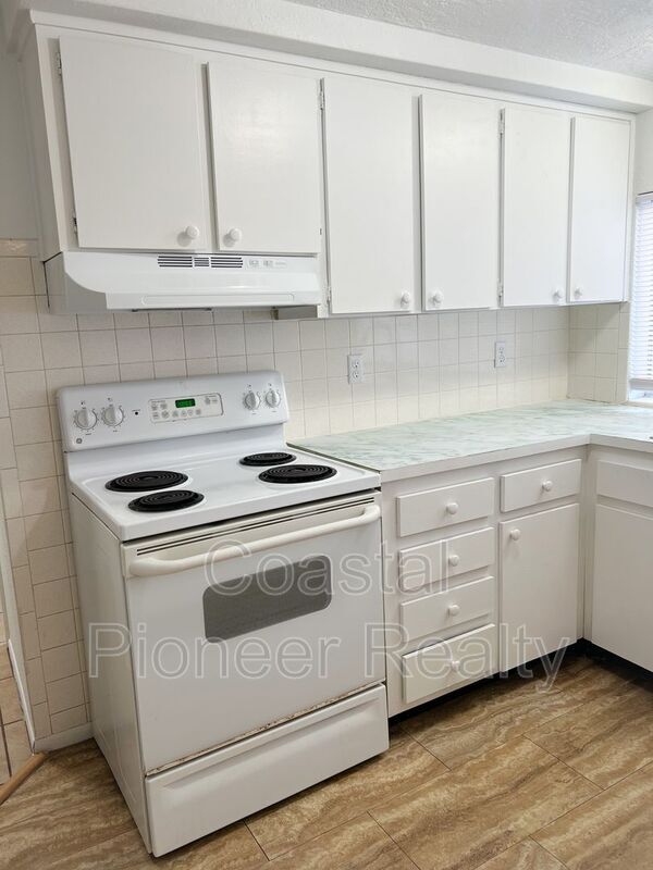 Foto del edificio - 5829 Elm St
