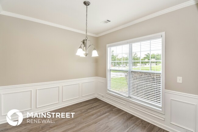 Building Photo - 5664 Wakehurst Dr