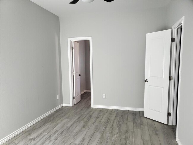 Foto del edificio - 16377 Eastchase St