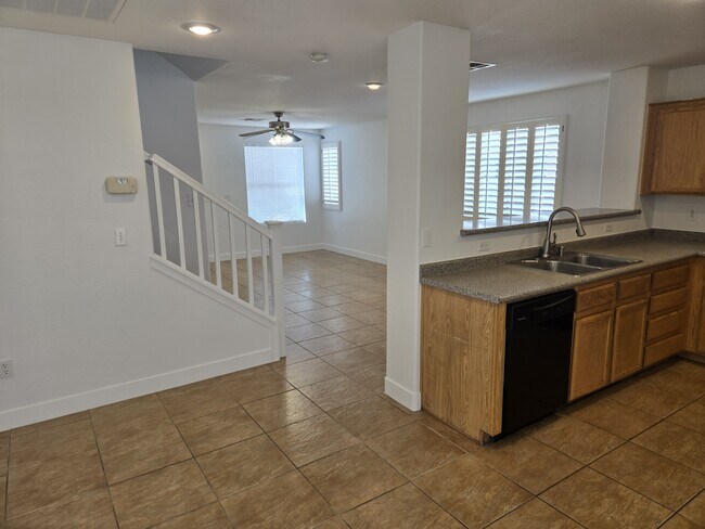 Building Photo - 9116 Spoonbill Ridge Pl