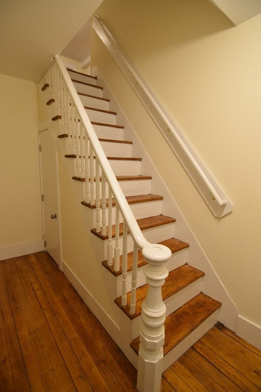 Building Photo - 20 11th St