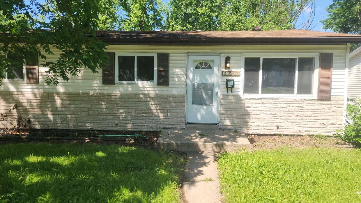 Photo - "Charming 3-Bed Bungalow Retreat in St. Louis – Cozy Living Awaits at 10501 Baron Dr!"
