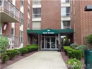 Primary Photo - 35 Park Ave