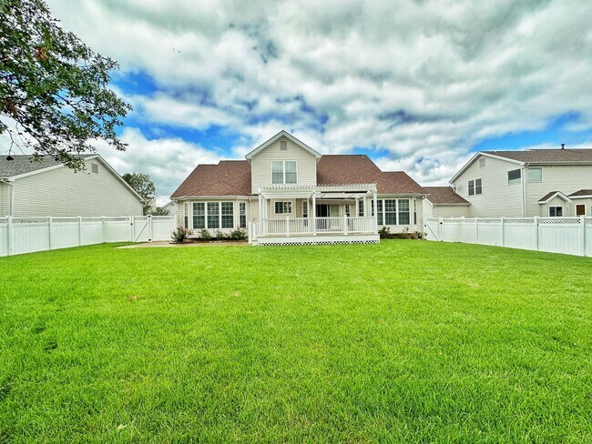 Foto del edificio - Coming Soon! Stunning Home!