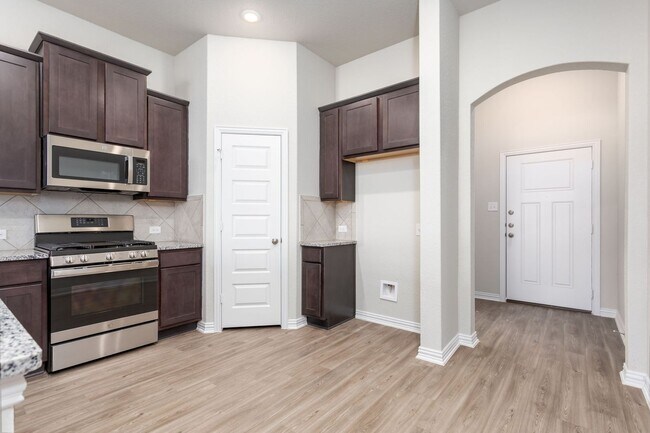 Foto del edificio - Luxury Duplex minutes to Randolph AFB