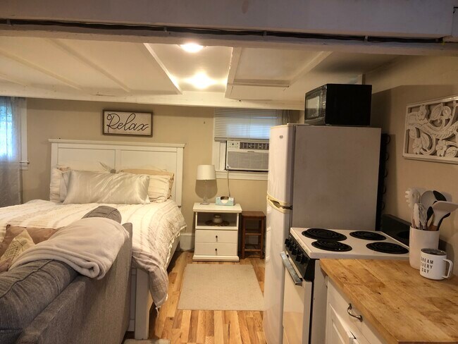 view of bed area - 40 Sumner St