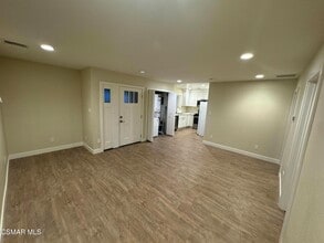 Building Photo - 2049 Sebring St