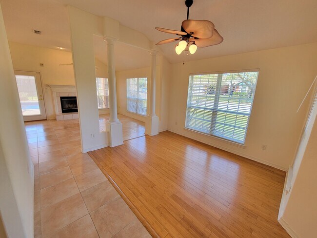 Building Photo - 2730 Creeks Edge Ln