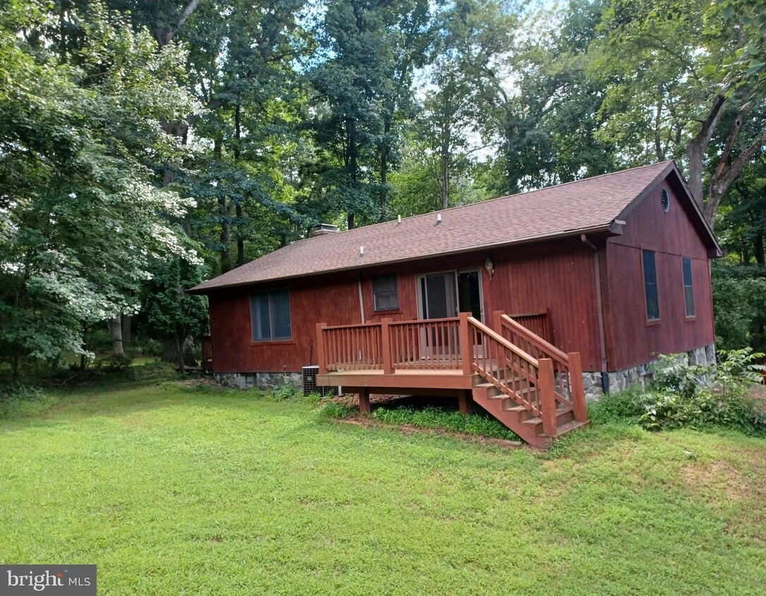 4455 Cherry Tree Ln, Sykesville, MD 21784 House Rental in Sykesville