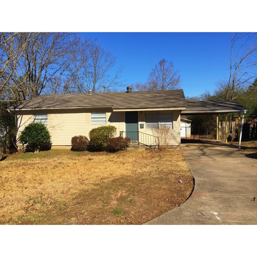 Primary Photo - 7414 Twin Oaks Rd
