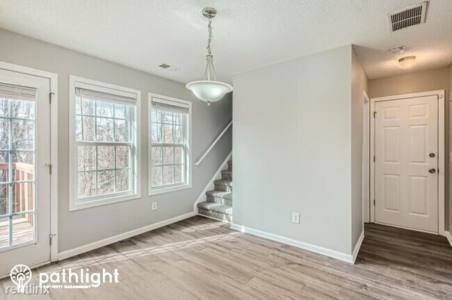 Foto del edificio - 3 br, 2.5 bath House - 42 Greystone Ridge ...